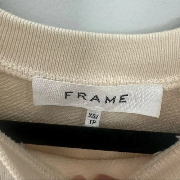 Frame $168 Women's White Crewneck Roll
Sleeve Sweatshirt Sweater Size XS - Picture 4 of 5